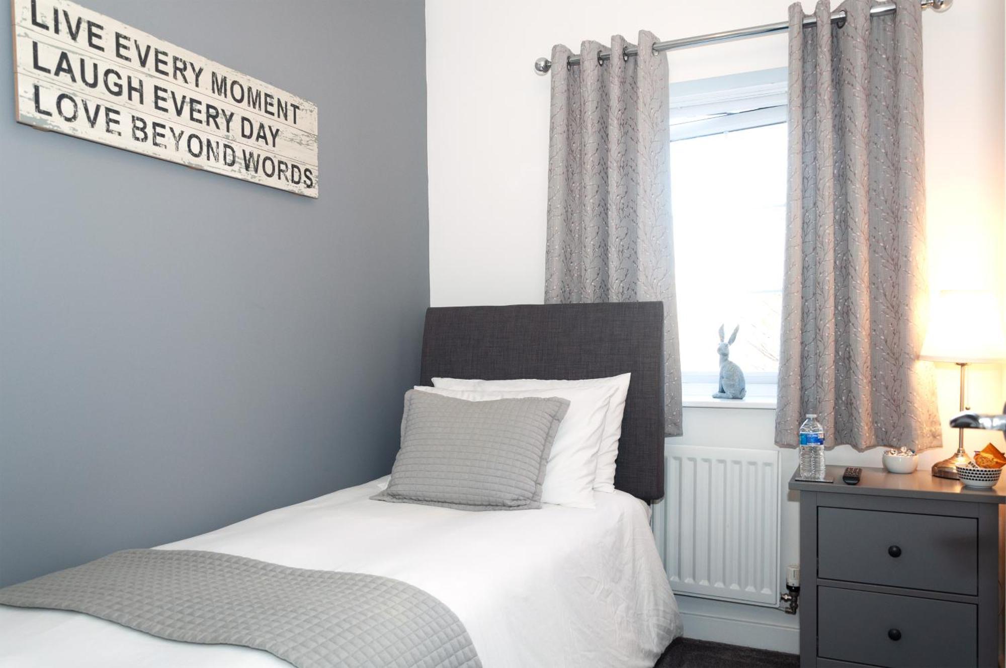 Riverside Stays, Modern House Stays, Shefford, Bedfordshire Экстерьер фото